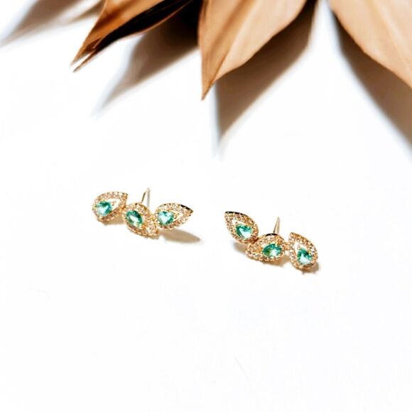 leaf stud earrings H181 - Picture 2 of 4